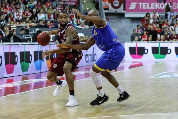 他丰富的国 他丰富的国