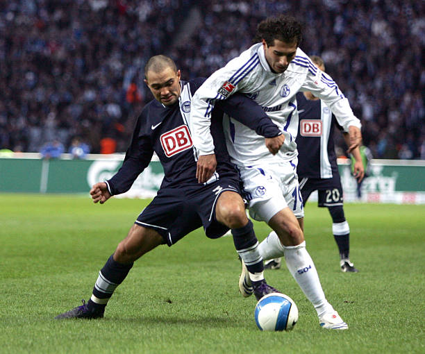 与纪律决定 与纪律决定